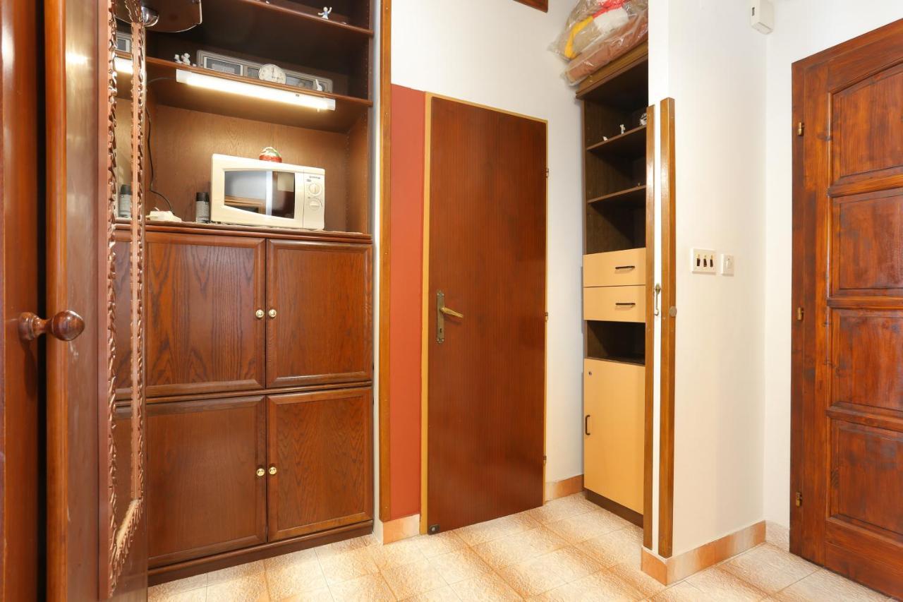 Apartments By The Sea Stanici, Omis - 1028 Tice Εξωτερικό φωτογραφία